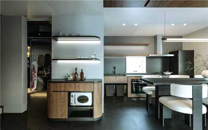 Open kitchen — 開放式廚房